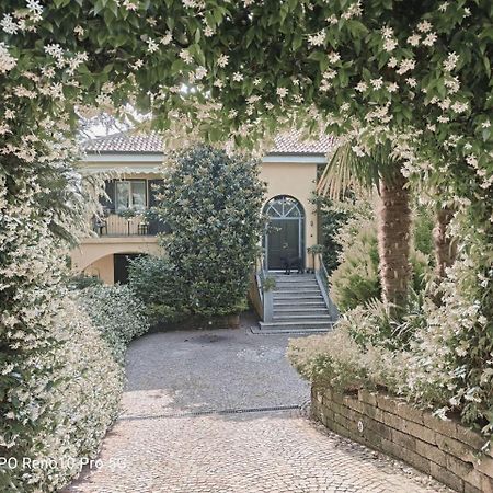 Апартаменти Rose'S Garden - Zona Tranquilla - Vicino Torino Pino Torinese Екстер'єр фото