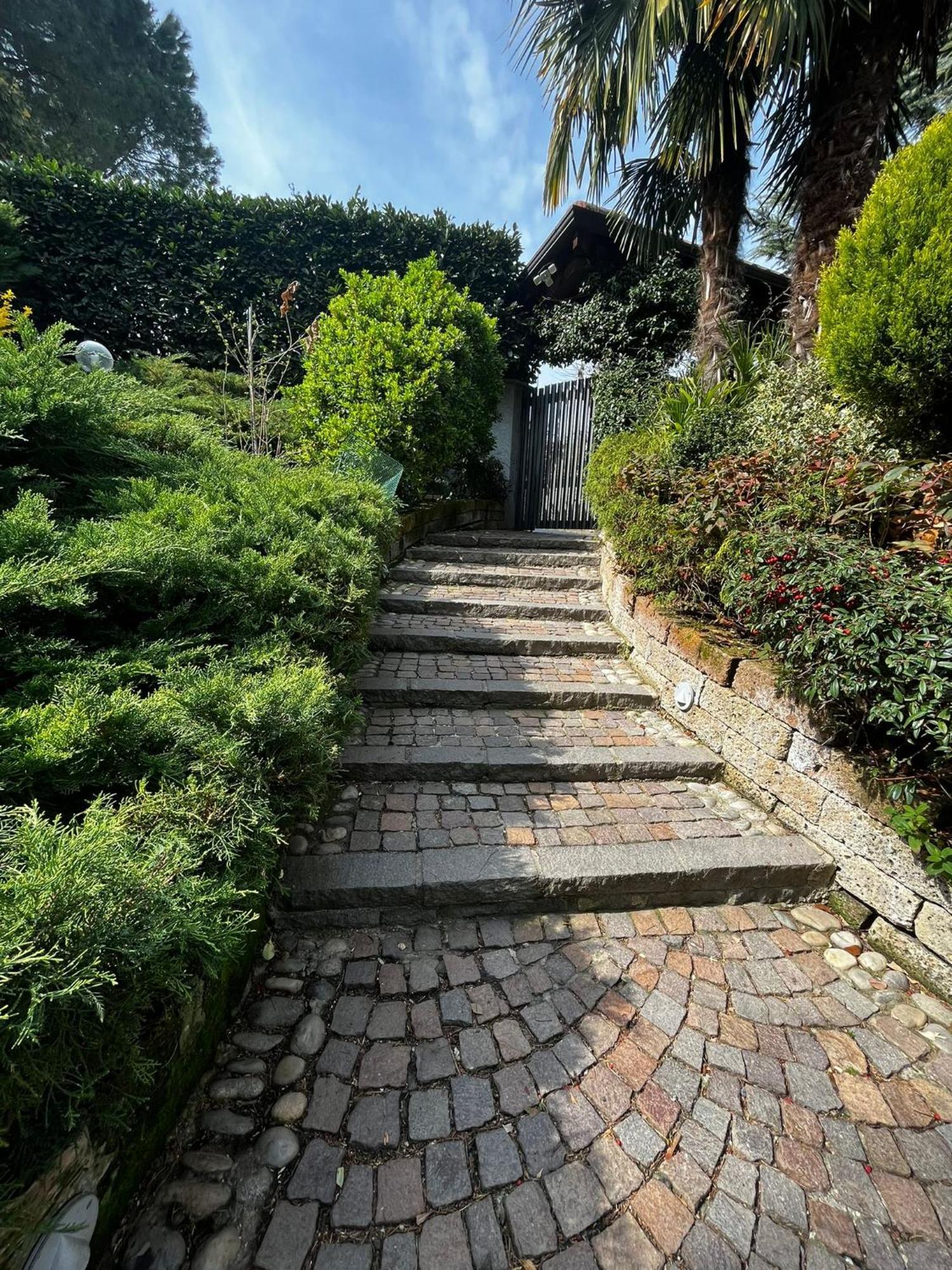 Апартаменти Rose'S Garden - Zona Tranquilla - Vicino Torino Pino Torinese Екстер'єр фото