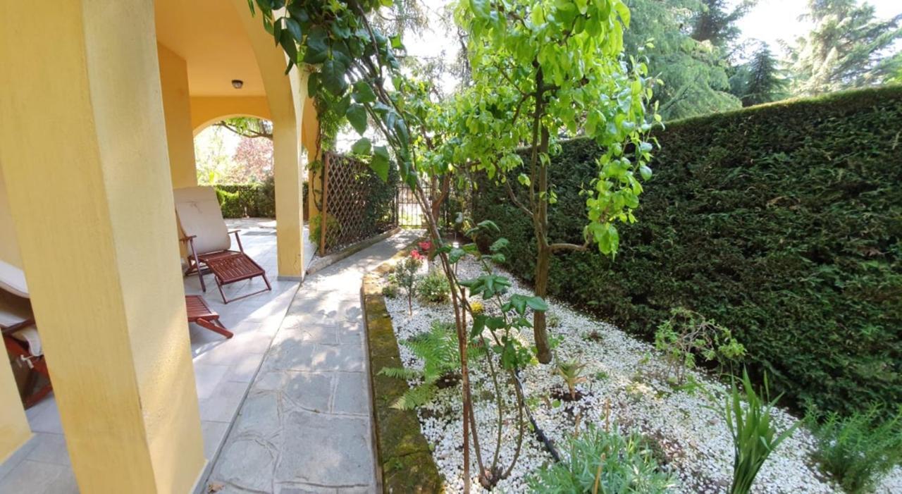 Апартаменти Rose'S Garden - Zona Tranquilla - Vicino Torino Pino Torinese Екстер'єр фото